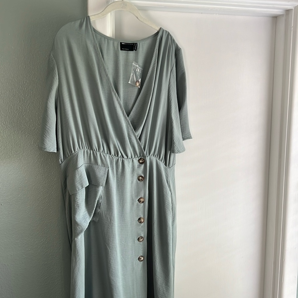 NWT- ASOS side button maxi dress